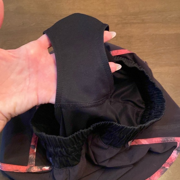 Lululemon🍋Tracker Short Ill - Picture 6 of 7